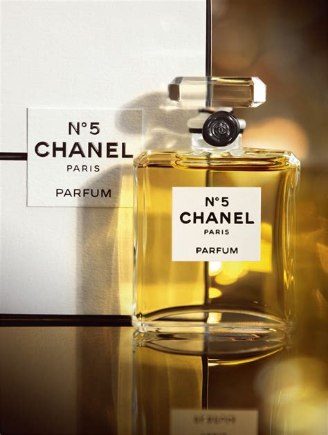 chanel profumi cartelllone|Chanel perfume for sale.